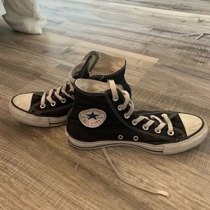 Black high top converse